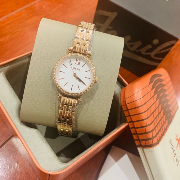Fossil Rose Gold-Tone Stainless Steel Watch For Women - Picture 1 of 8